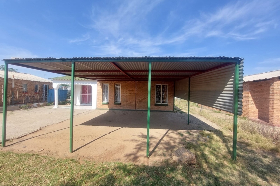 2 Bedroom Property for Sale in Roodepan Northern Cape
